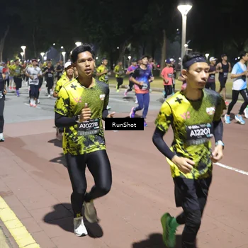 Runner Photo 6515030