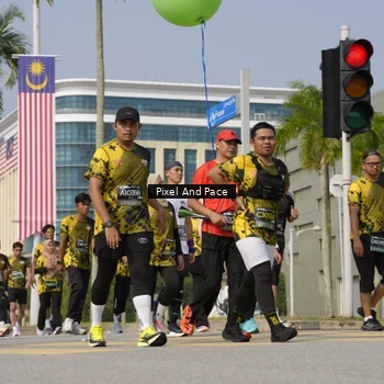 Runner Photo 6515033