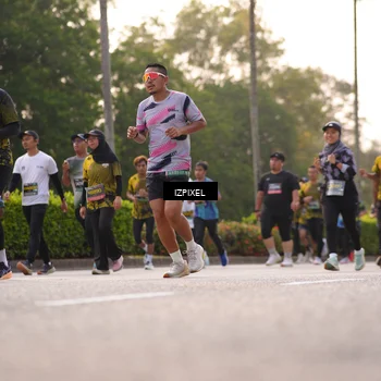 Runner Photo 6515064
