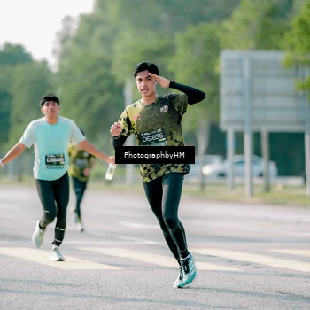 Runner Photo 6515072