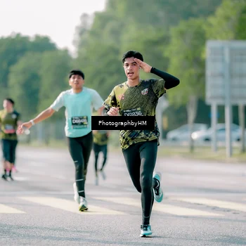 Runner Photo 6515085