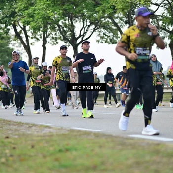 Runner Photo 6515088