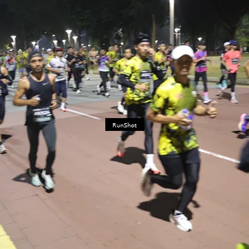 Runner Photo 6515117