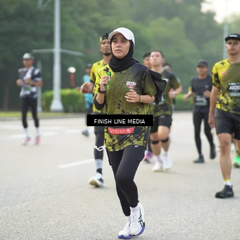 Runner Photo 6515121