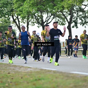 Runner Photo 6515126