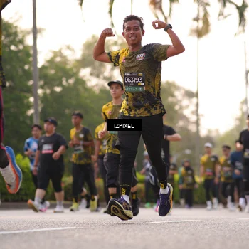 Runner Photo 6515128
