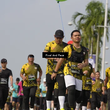 Runner Photo 6515129