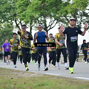 Runner Photo 6515133