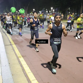 Runner Photo 6515137