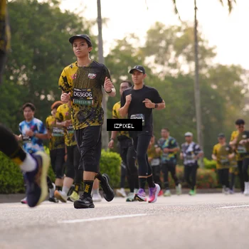 Runner Photo 6515160