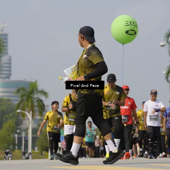 Runner Photo 6515164