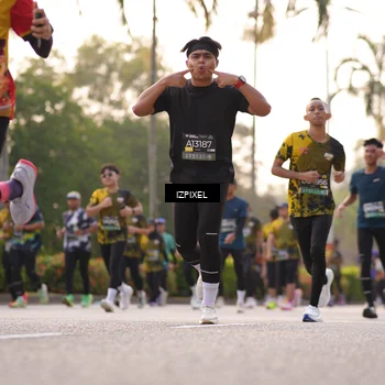 Runner Photo 6515191