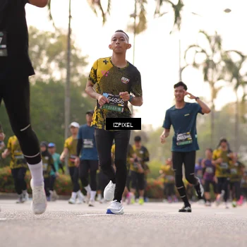 Runner Photo 6515210