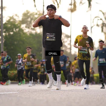 Runner Photo 6515219