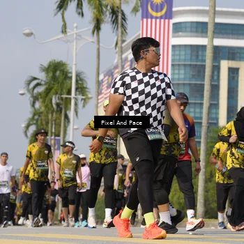 Runner Photo 6515225
