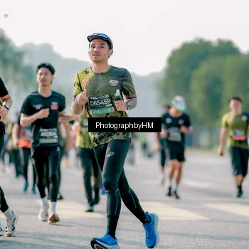Runner Photo 6515236