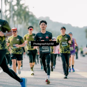 Runner Photo 6515247