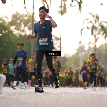 Runner Photo 6515257