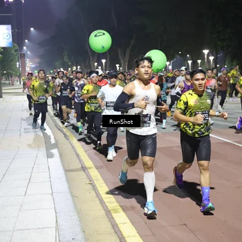 Runner Photo 6515278