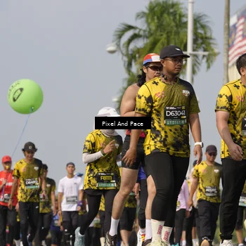 Runner Photo 6515281