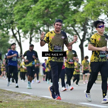 Runner Photo 6515294