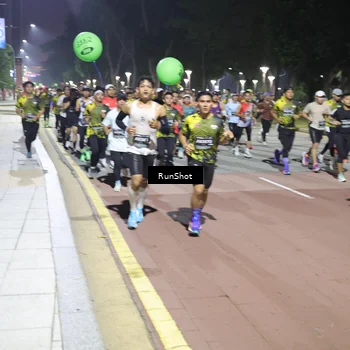 Runner Photo 6515318