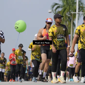 Runner Photo 6515321