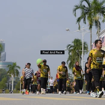 Runner Photo 6515349