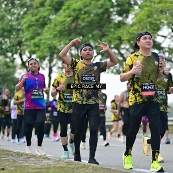 Runner Photo 6515378