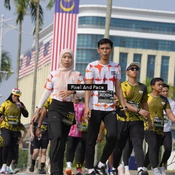 Runner Photo 6515394