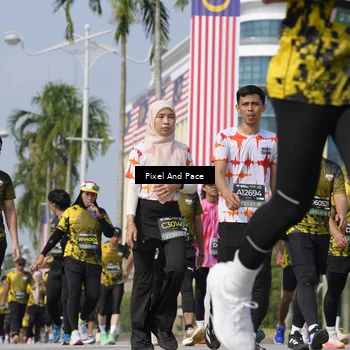 Runner Photo 6515400