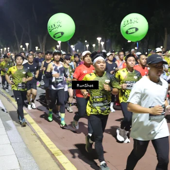 Runner Photo 6515419