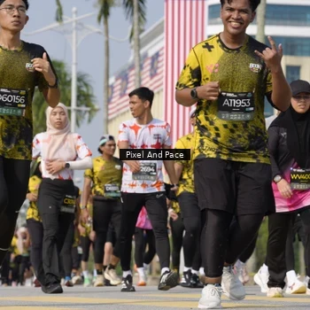 Runner Photo 6515420