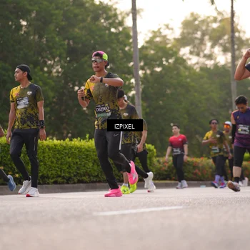 Runner Photo 6515423