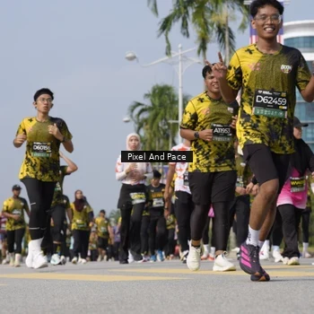 Runner Photo 6515428