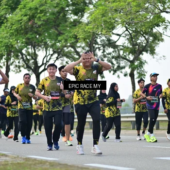 Runner Photo 6515471
