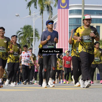 Runner Photo 6515479