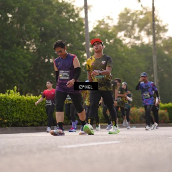 Runner Photo 6515490