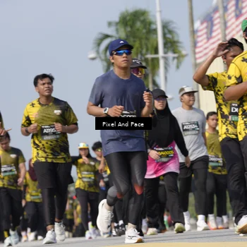 Runner Photo 6515493