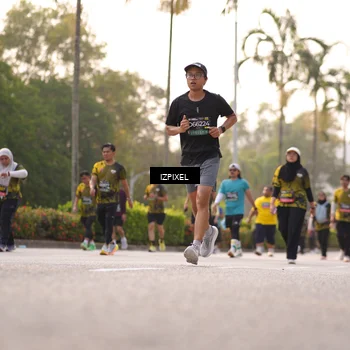 Runner Photo 6515500