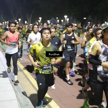 Runner Photo 6515549