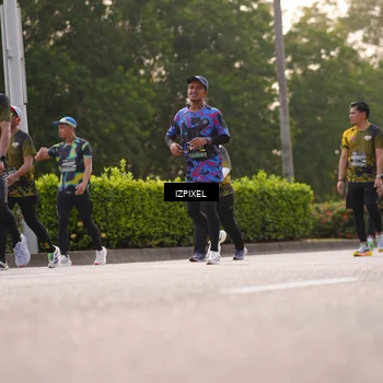 Runner Photo 6515554