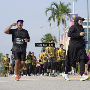Runner Photo 6515566