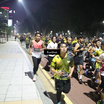 Runner Photo 6515573