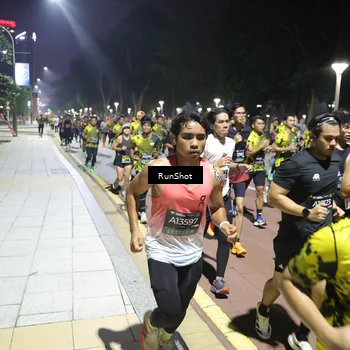 Runner Photo 6515595