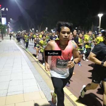 Runner Photo 6515596