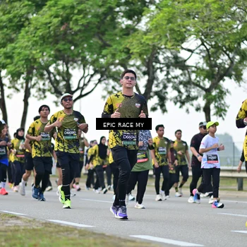 Runner Photo 6515605