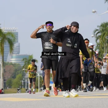 Runner Photo 6515607