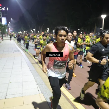 Runner Photo 6515613