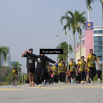 Runner Photo 6515630